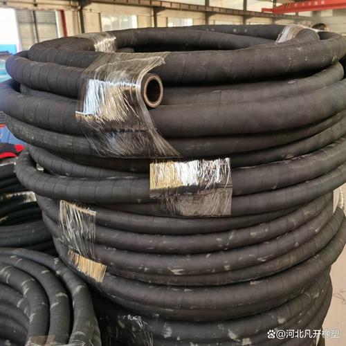 钢丝网骨架复合管跟PE管有什么区别?