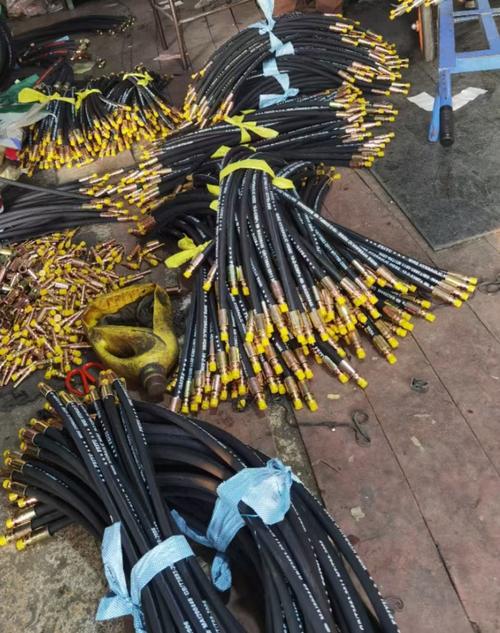 胶管总成接头型号有何区别?