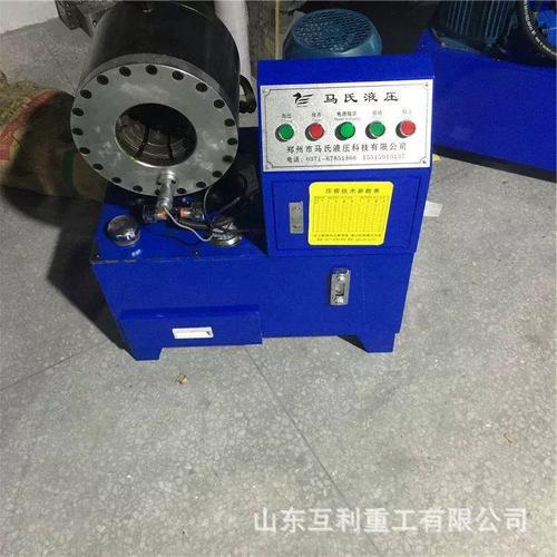 扣压的液压油管脱头怎么回事 扣压的液压油管脱头怎么回事