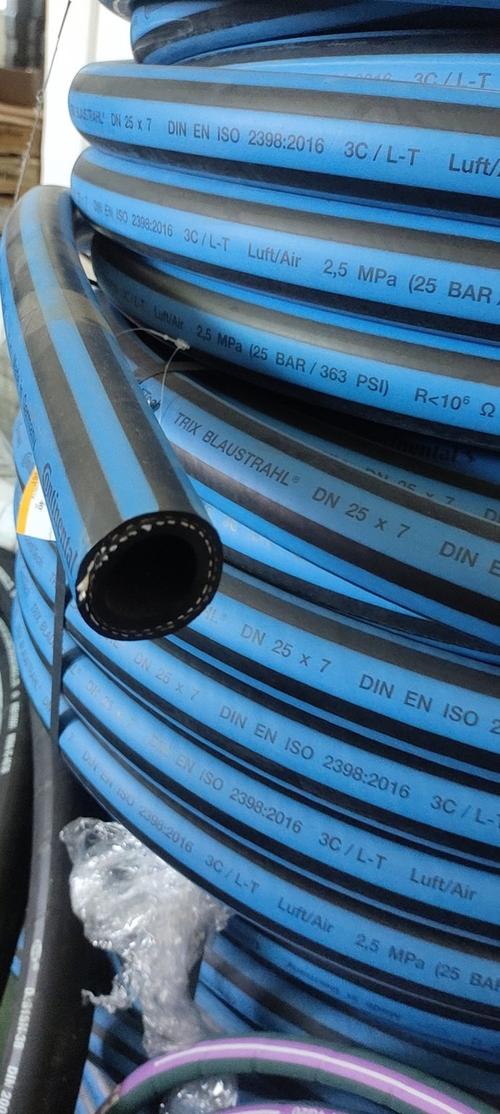 谁知道液压胶管行业标准是什么?