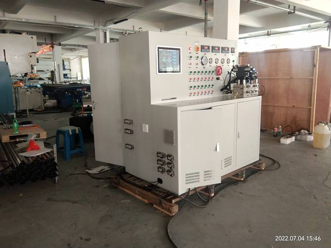 液压胶管总成型号是怎么看的 液压胶管总成型号是怎么看的