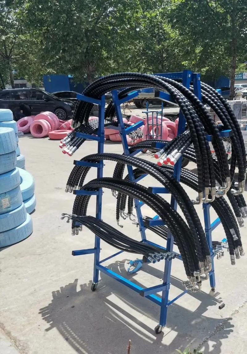 请专业人员回答。我想开一家油管加工厂,用于工厂、车辆等。需要购买什...