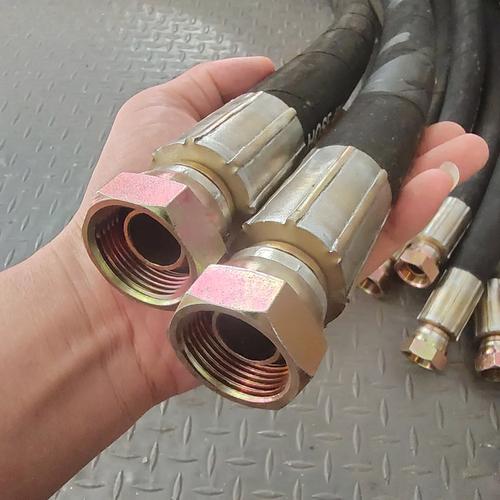 液压软管的特点和用途 液压软管使用注意