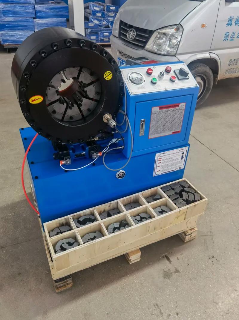 液压胶管总成型号是怎么看的 液压胶管总成型号是怎么看的