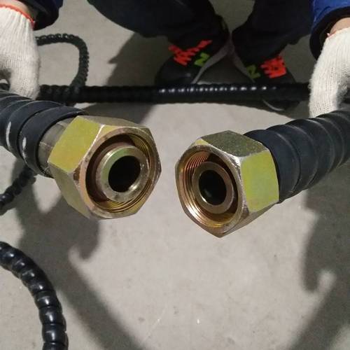 铸铁液压缸开裂焊接方法 焊完就裂 好几次了 求详解~ 铸铁液压缸开裂焊接方法 焊完就裂 好几次了 求详解~