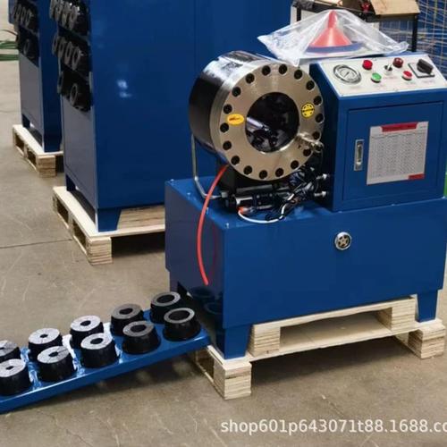 液压锁管机的锁瓣压好管后老是回不去,必须用锤子敲一下才能回去是怎么回... 液压锁管机的锁瓣压好管后老是回不去,必须用锤子敲一下才能回去是怎么回...