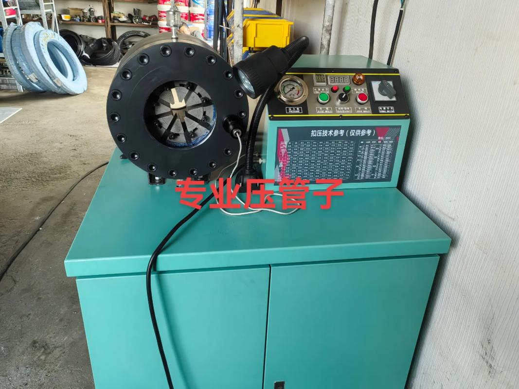 液压油管破裂的原因分析及应急修复方法