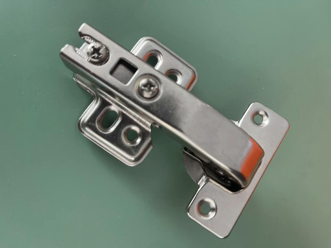 胶管总成接头的型号怎么表示? 胶管总成接头的型号怎么表示?