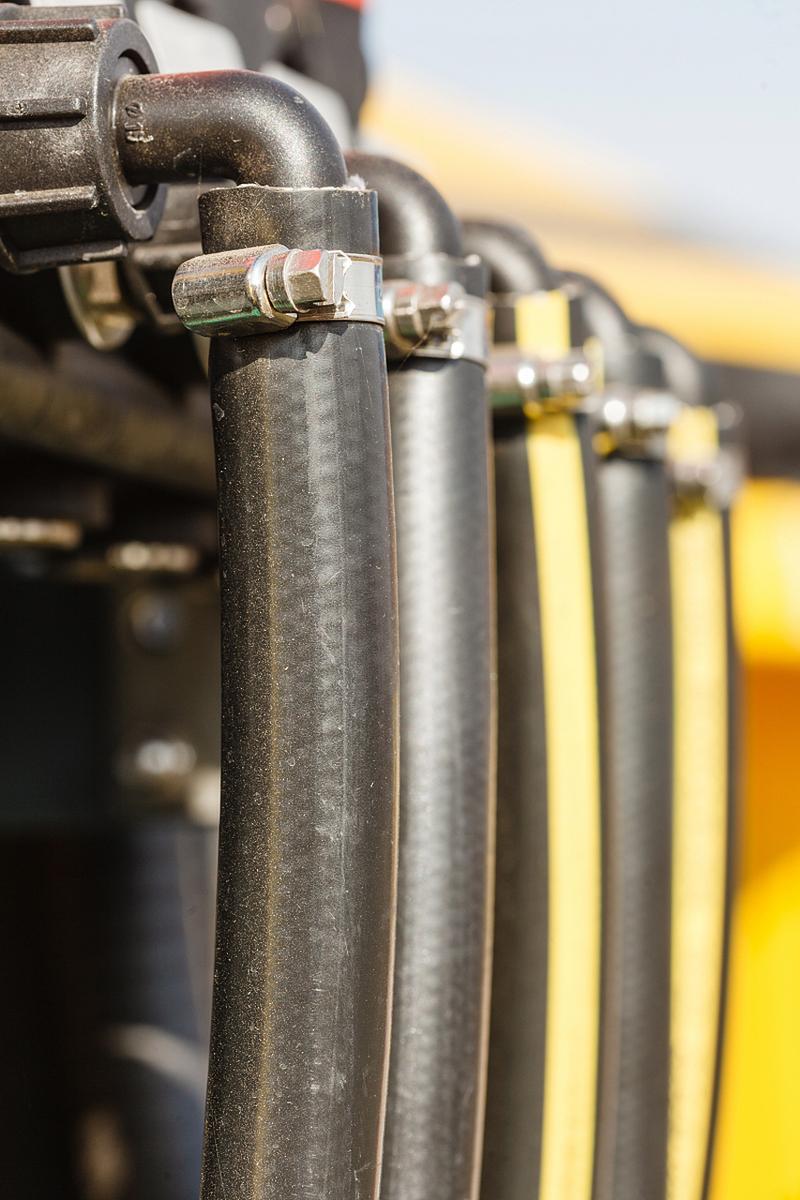 胶管总成接头的型号怎么表示? 胶管总成接头的型号怎么表示?